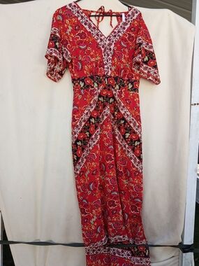 Red Floral V-Neck Boho Maxi Dress